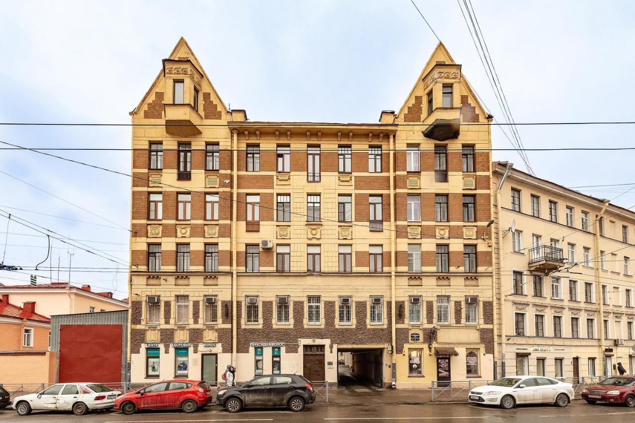 ホテル Velvet サンクトペテルブルク エクステリア 写真